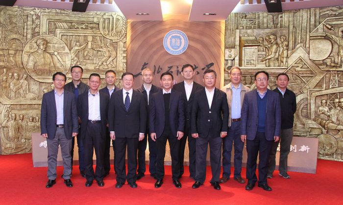 1571647439696007233.jpg IMG_1122_鍓湰.jpg